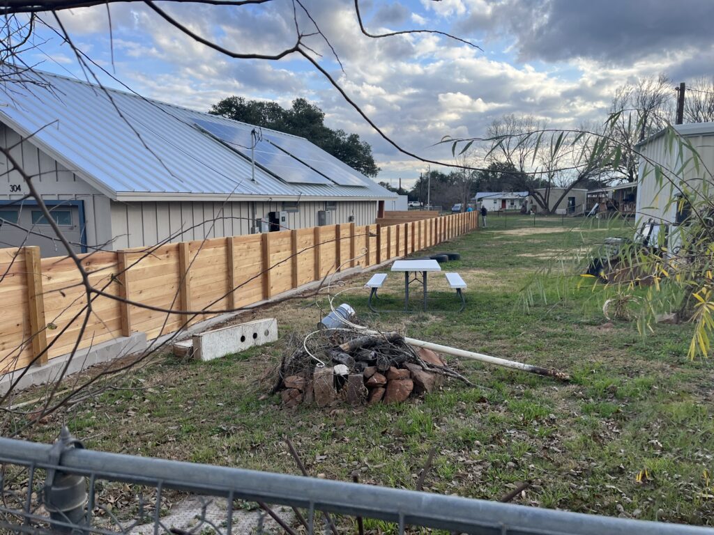 Construction Company doing Wood Fencing